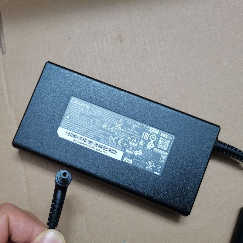 Pc Gaming Msi - NIEUWE OEM Slim Chicony 20.0 V