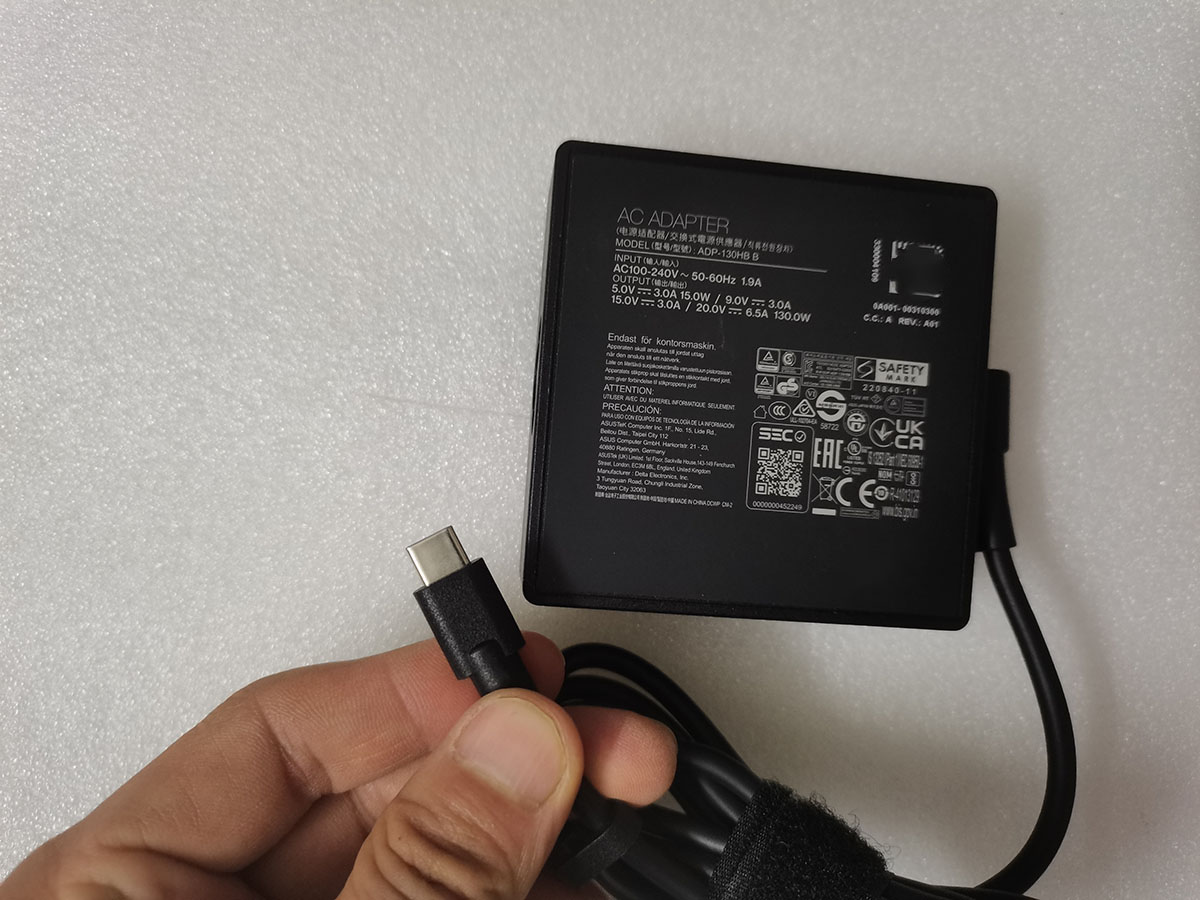 ADP-130HB B 20V 6.5A TYPE-C 13 - Pc Gaming Uk recensie en prijs