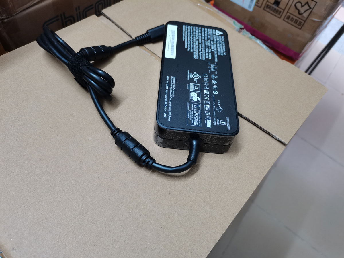 NIEUWE OEM Delta 20.0V 14.0A 2 - Pc Gaming Msi recensie en prijs
